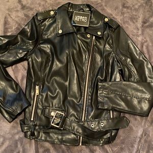 Urban Retro Faux Leather Jacket 🖤